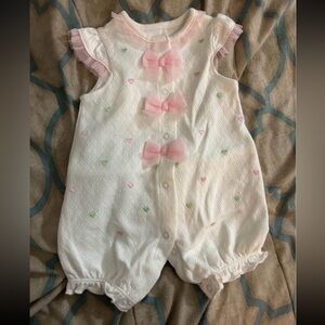 baby girl heart boutique, outfit onesie